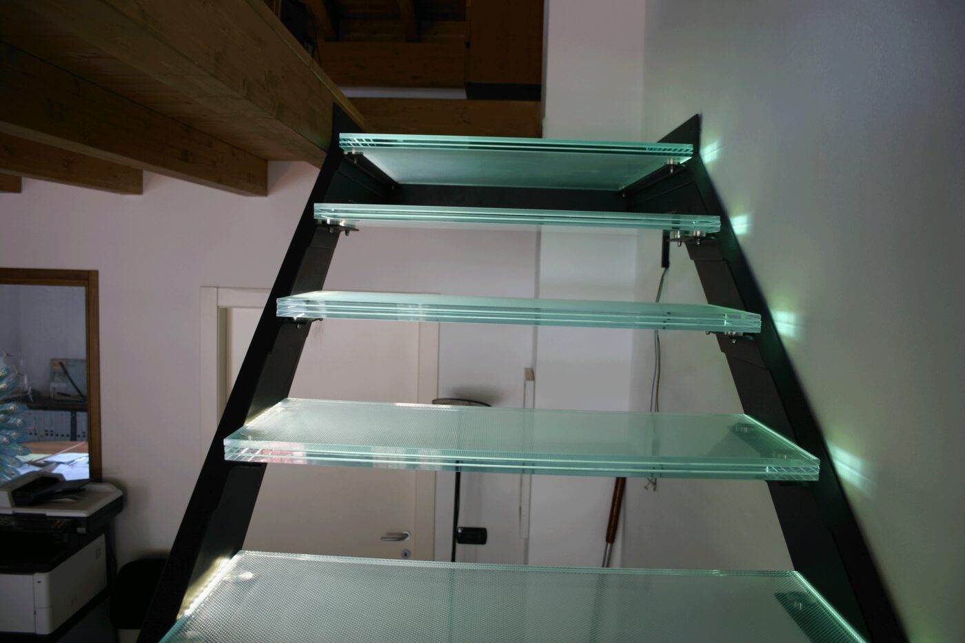 Scala in vetro strutturale
